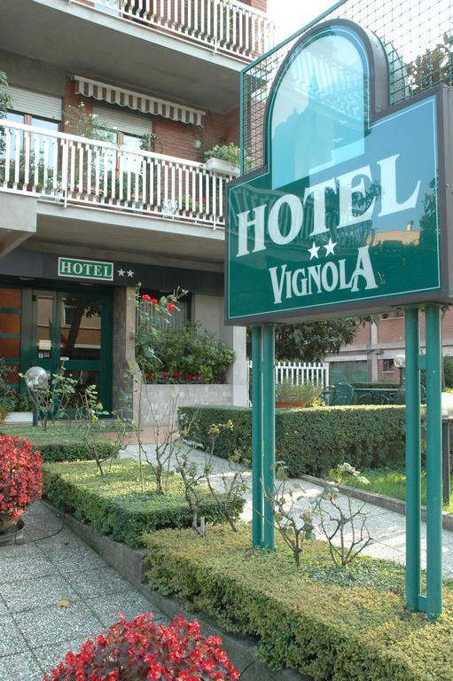 Hotel Vignola Assisi Exterior photo