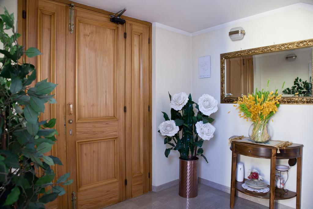 Hotel Vignola Assisi Exterior photo